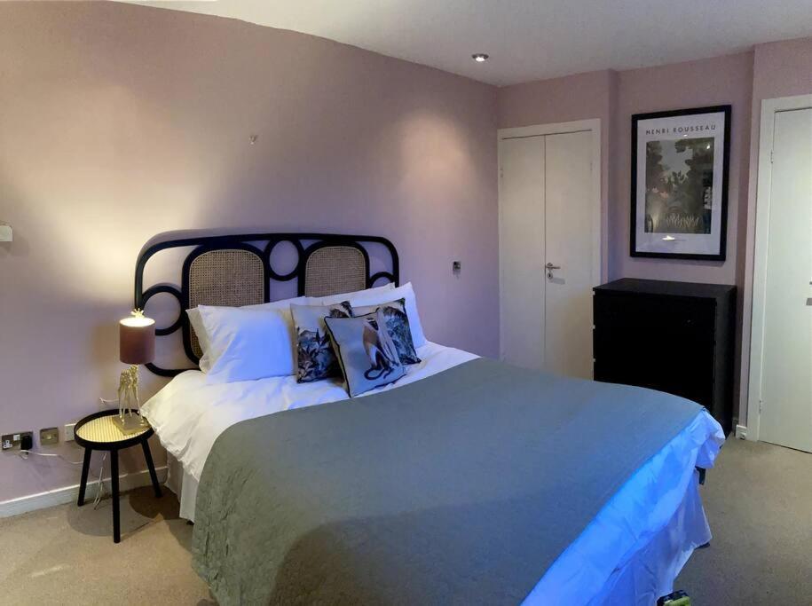 Stylish 2 Bed Accessible Flat Perfect Location Lejlighed Glasgow Eksteriør billede